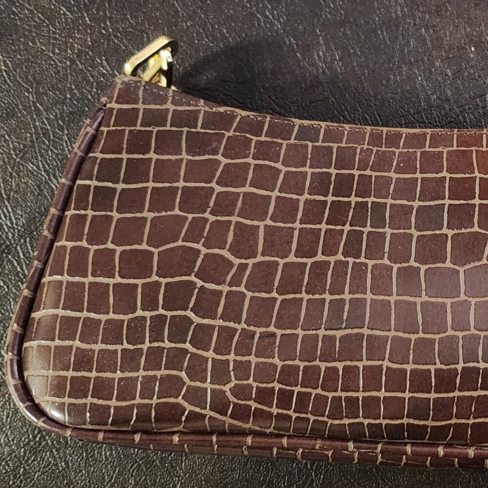 Guess Y2K Shoulder Bag - Picture 5 of 5